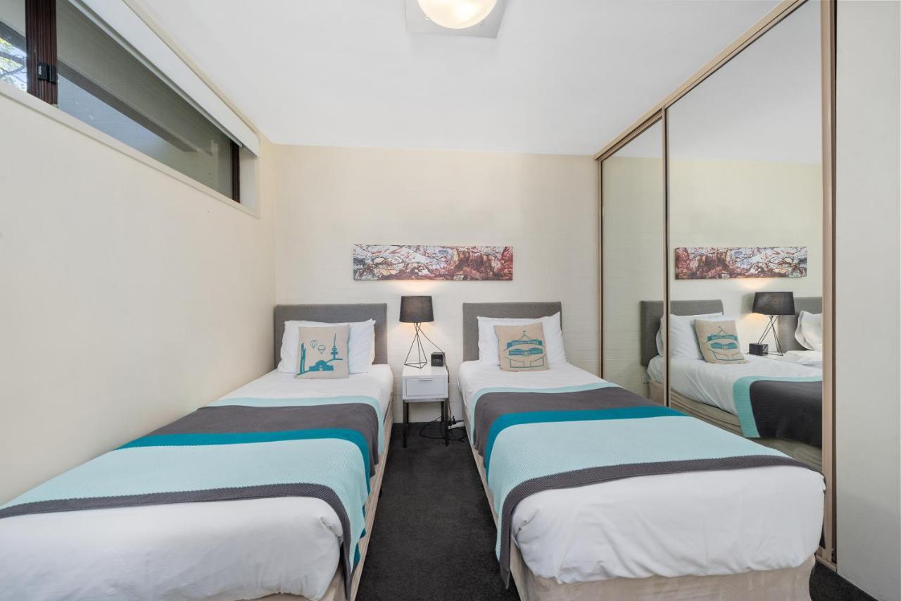 Manuka Park Serviced Apartments Canberra Exterior photo