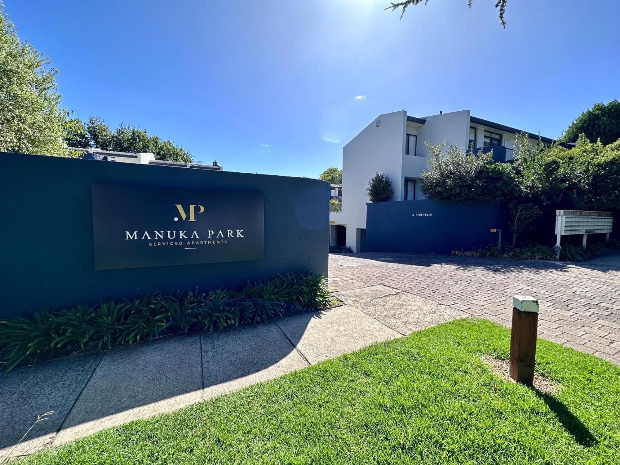 Manuka Park Serviced Apartments Canberra Exterior photo